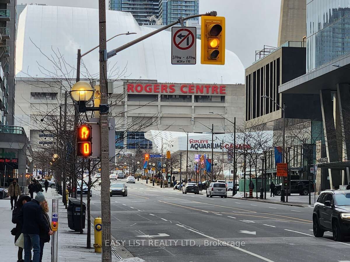 Infinity II Condos, Downtown, Toronto