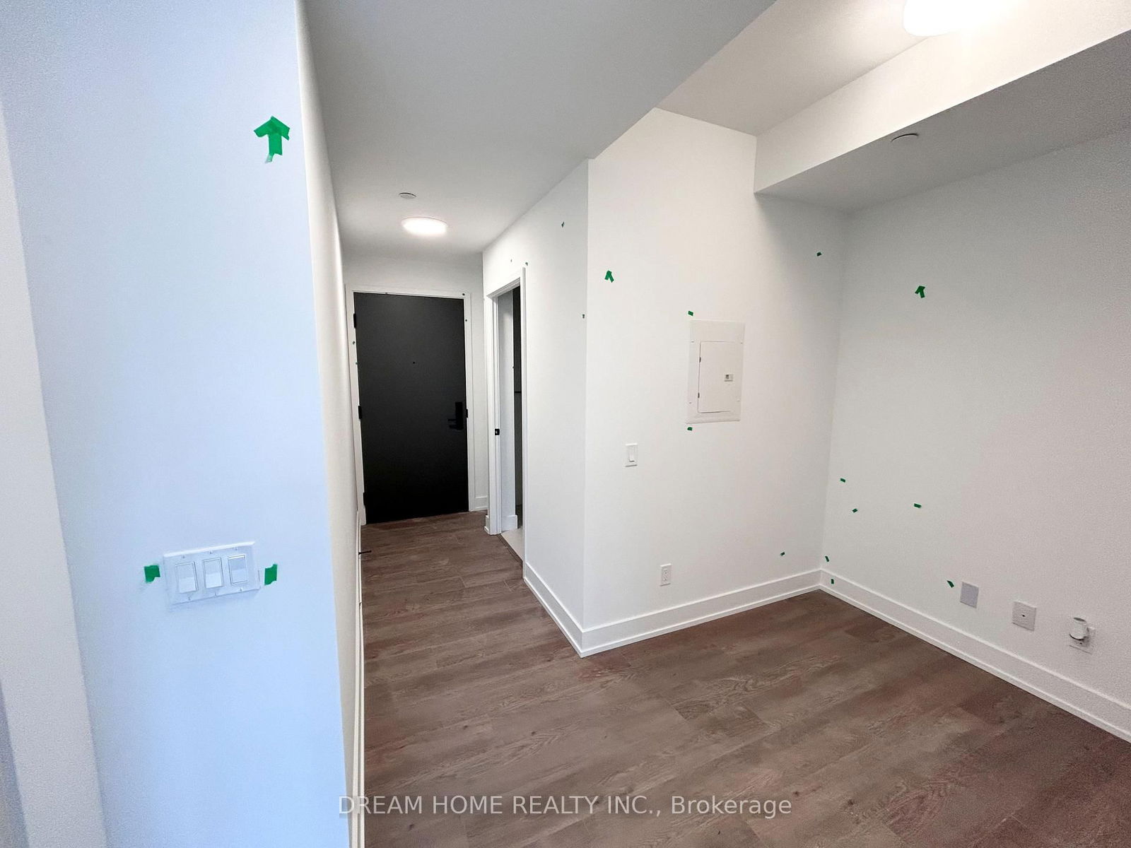 308 Jarvis St, unit 1713 for rent