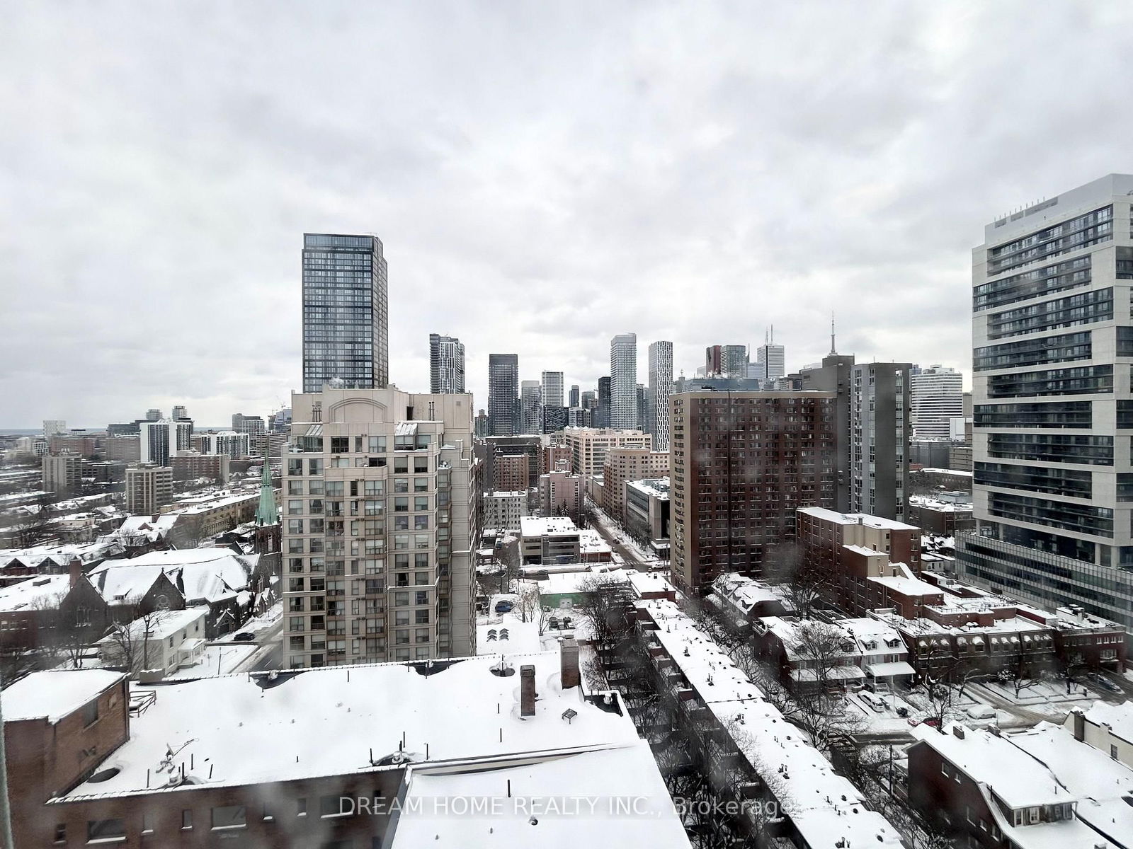 308 Jarvis St, unit 1713 for rent