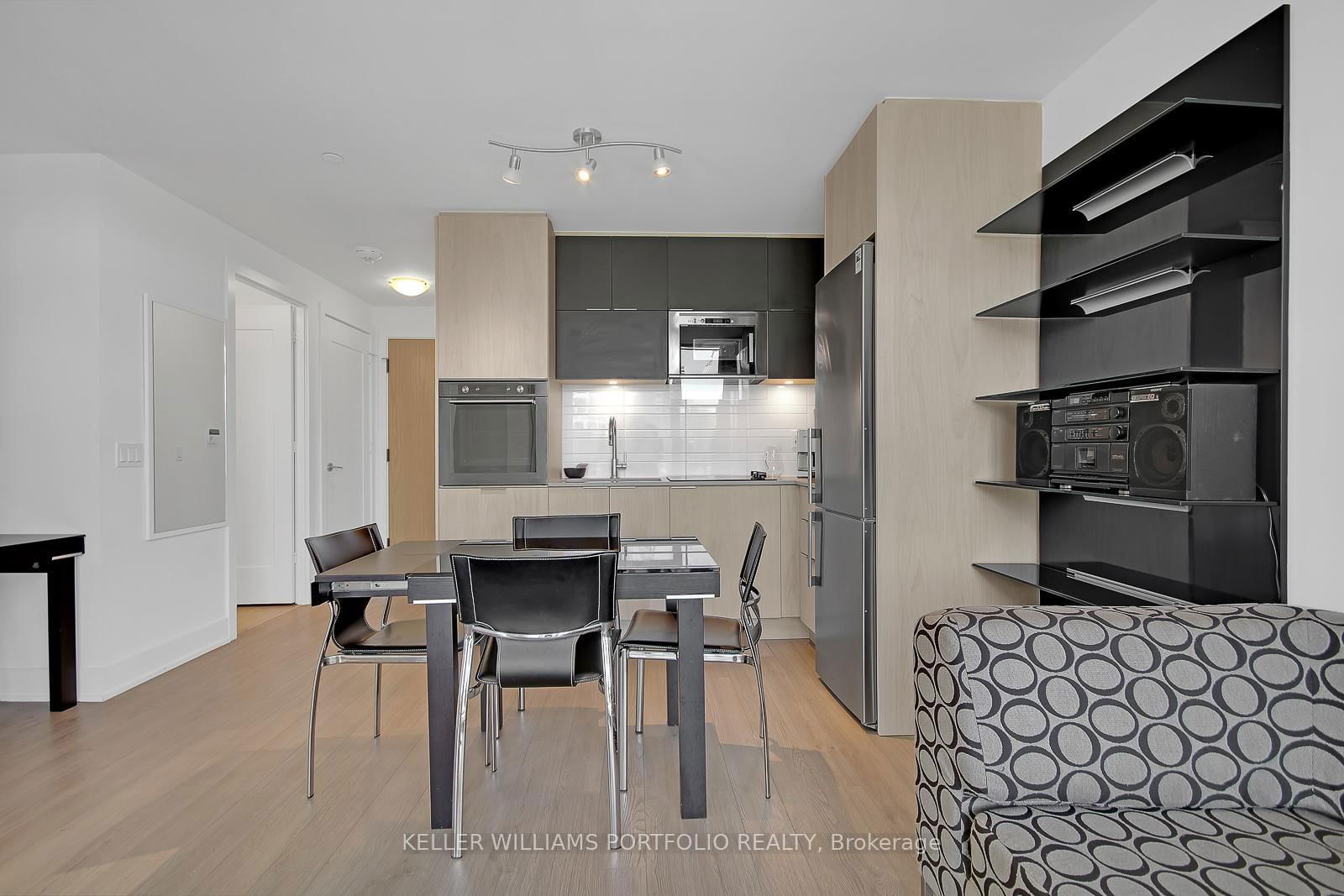 1 Belsize Dr, unit 311 for rent