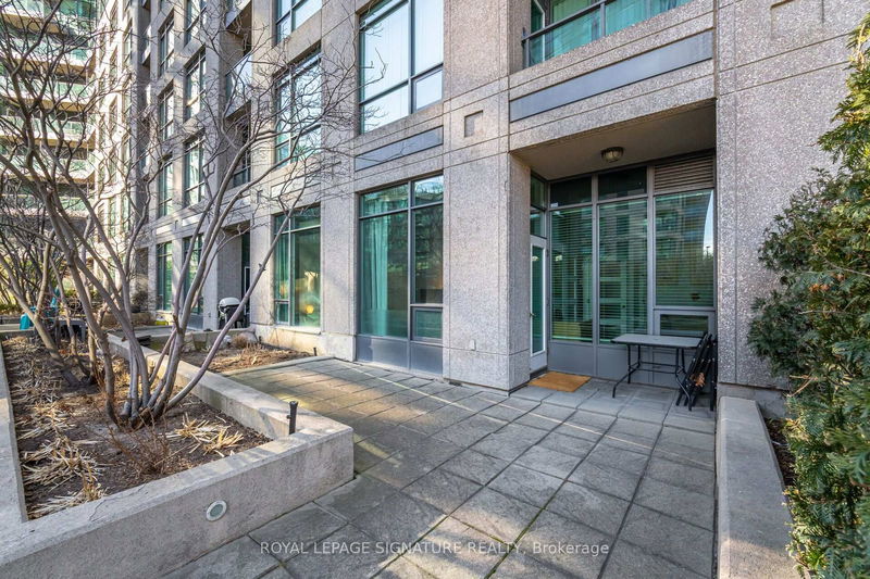 231 Fort York Blvd, unit 122 for sale