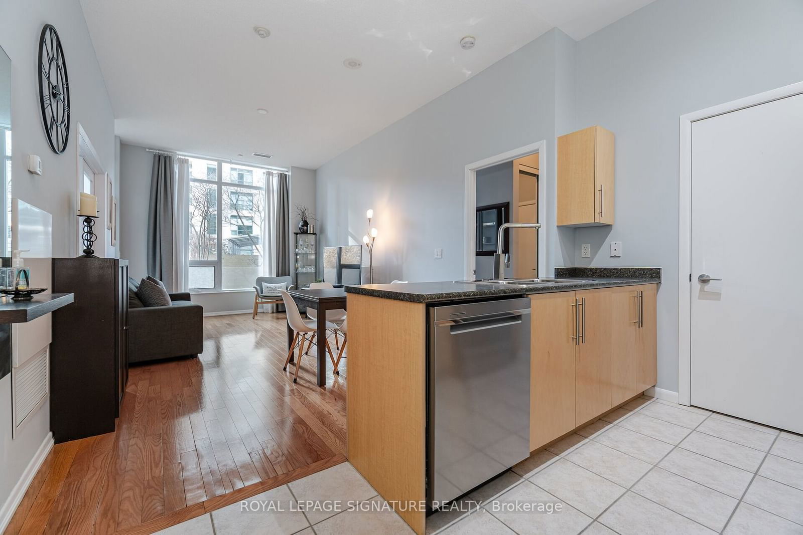 231 Fort York Blvd, unit 122 for sale