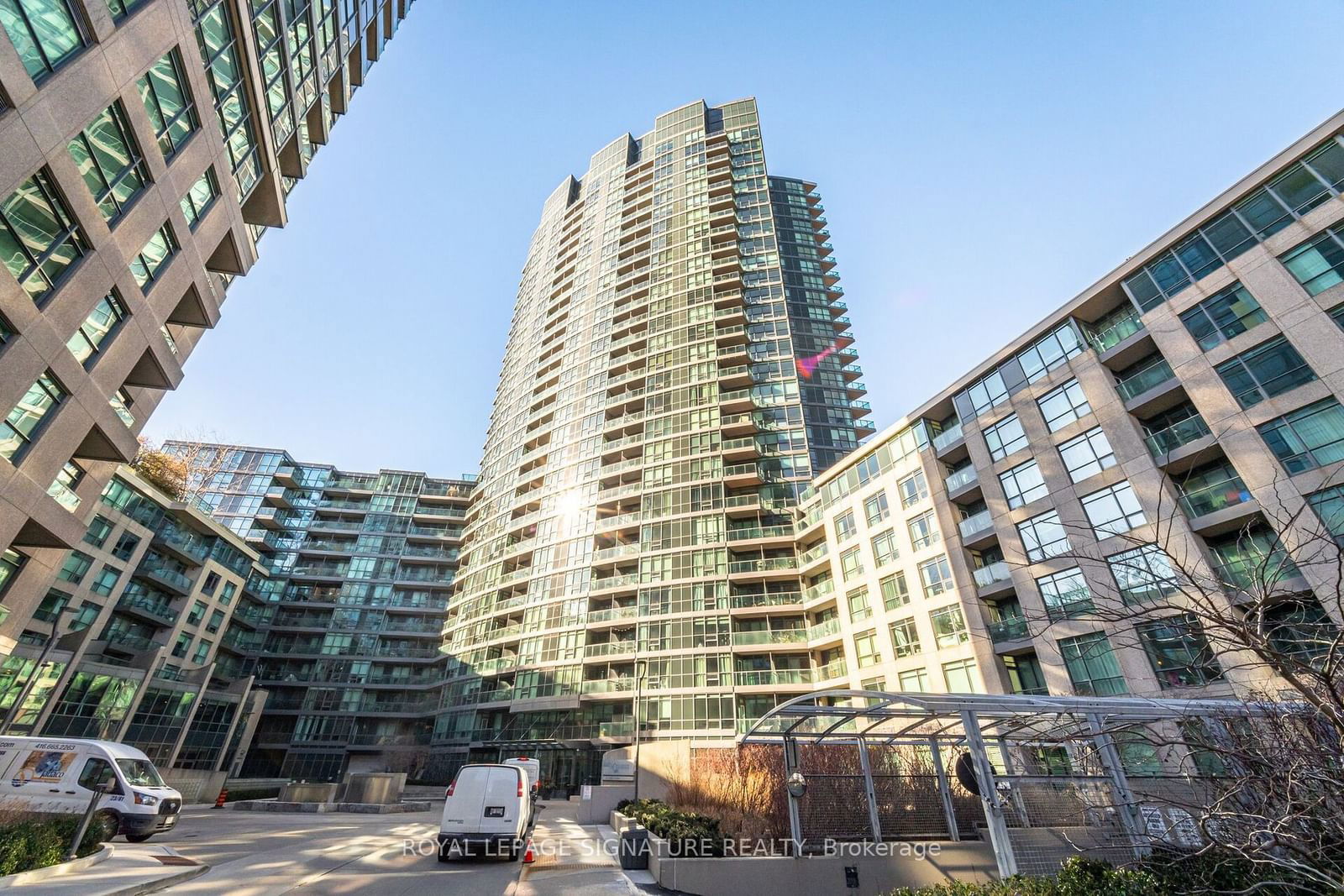 231 Fort York Blvd, unit 122 for sale