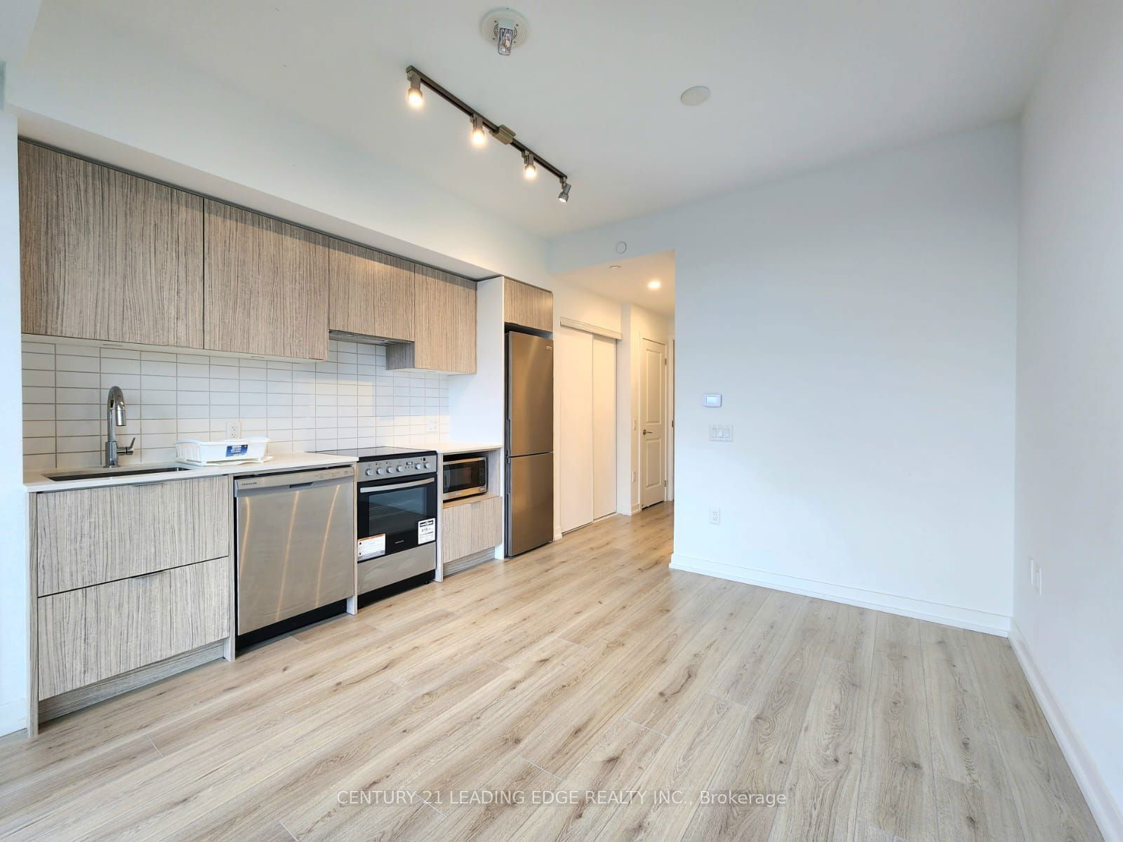 395 Bloor St E, unit 4708 for rent