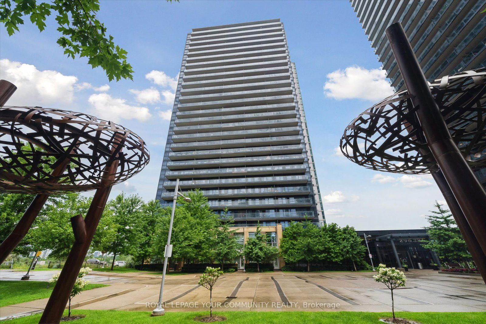 Discovery I & Discovery II Condos, North York, Toronto