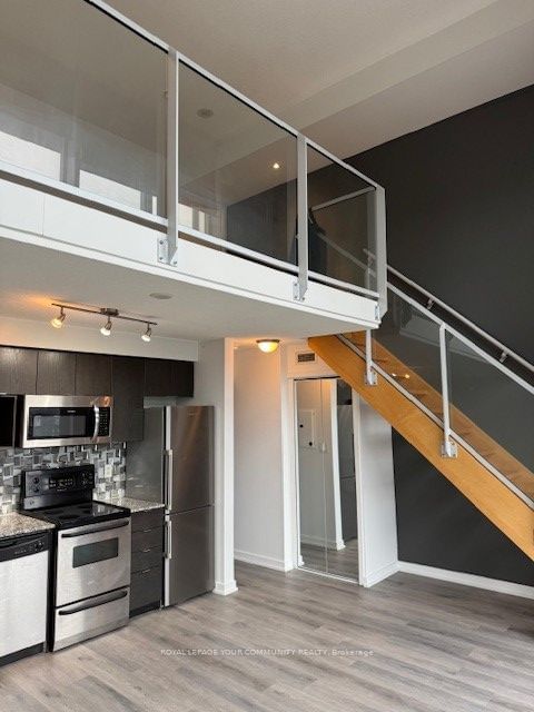 15 Fort York Blvd, unit 4105 for rent