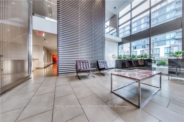 15 Fort York Blvd, unit 4105 for rent