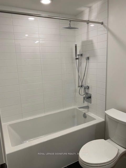 25 Richmond St E, unit 1410 for rent