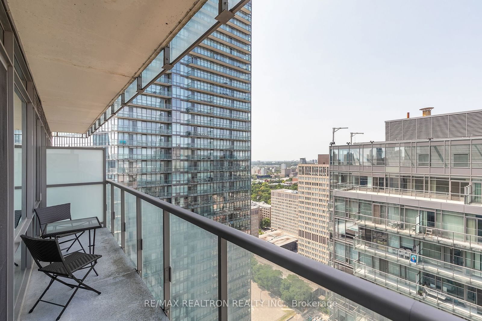 38 Grenville St, unit 3609 for rent