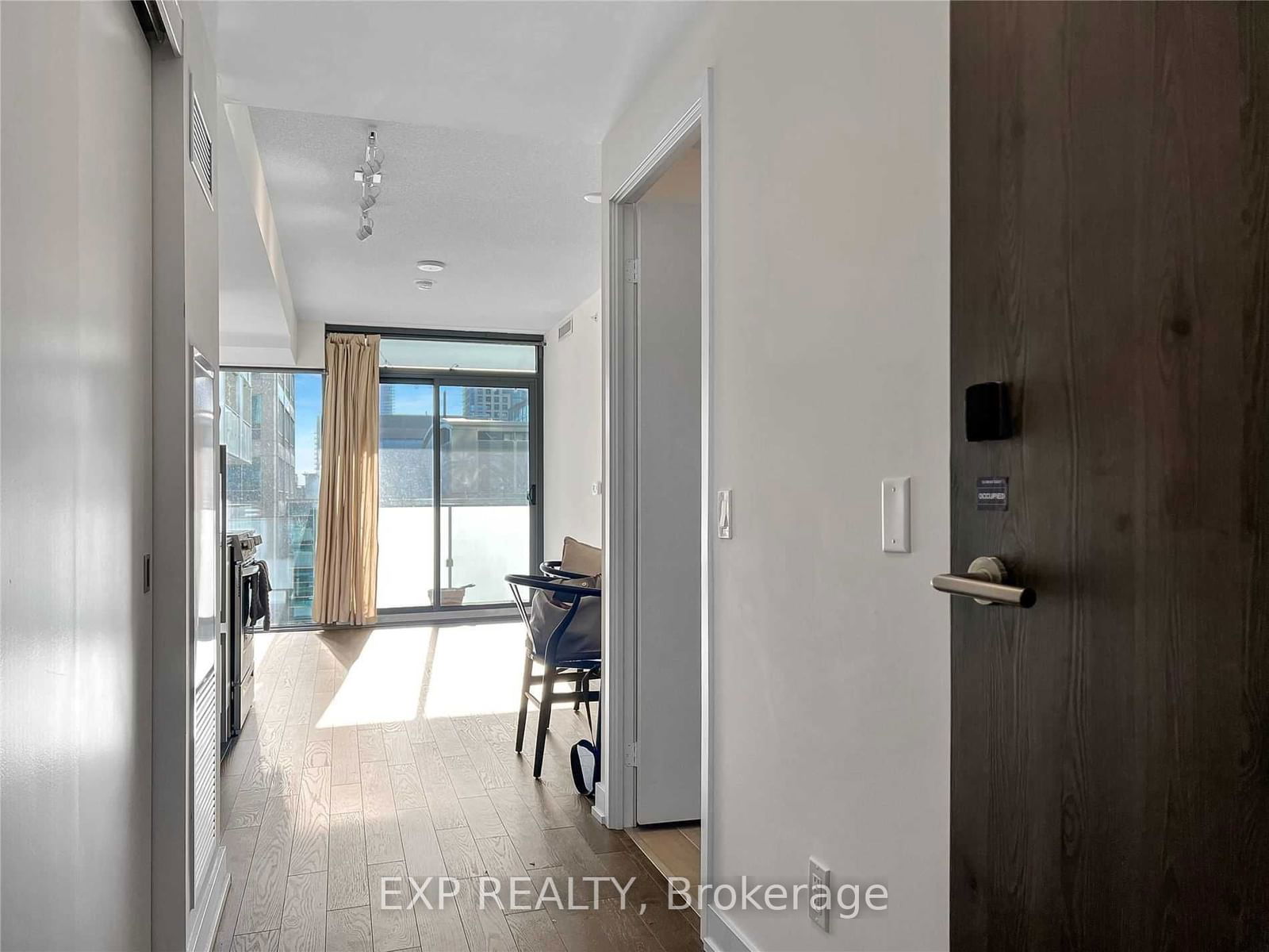 25 Richmond St E, unit 1408 for rent