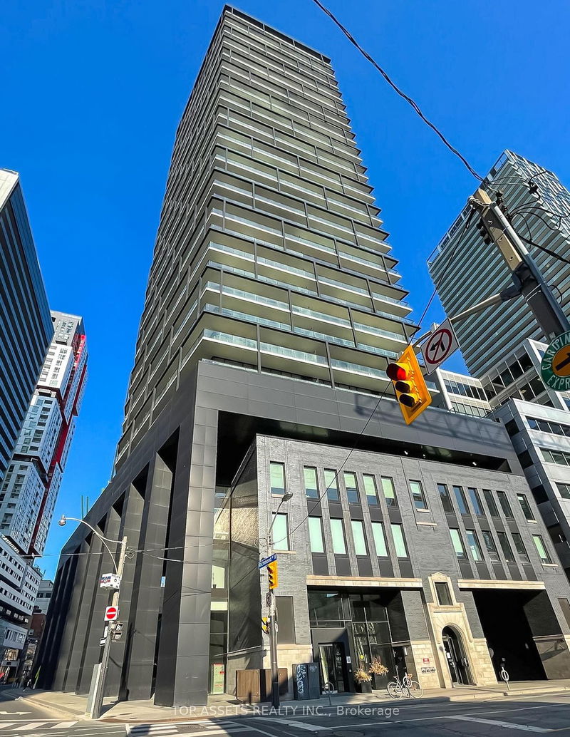 125 Peter St, unit 602 for rent