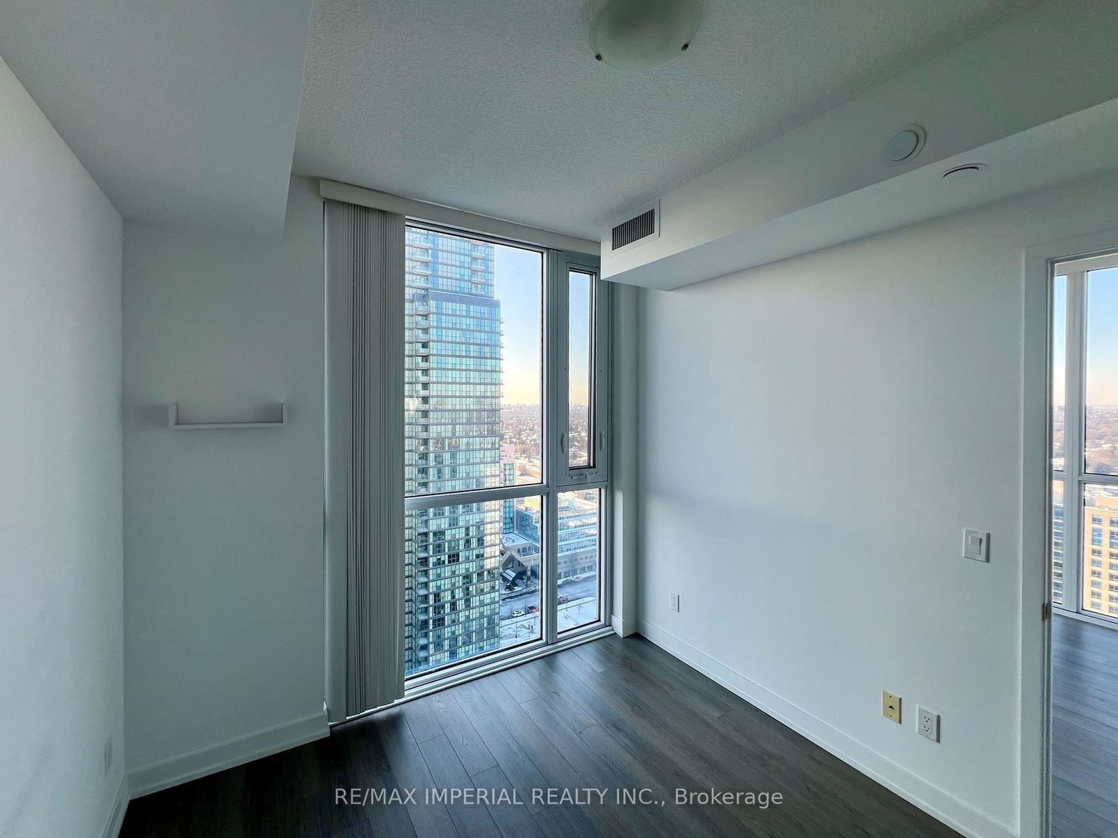 5180 Yonge St, unit 2311 for rent