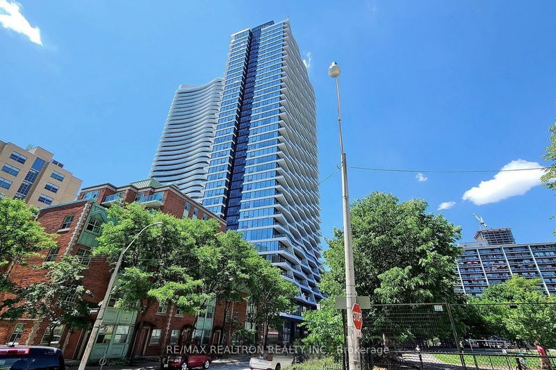 85 Wood St, unit 2803 for rent