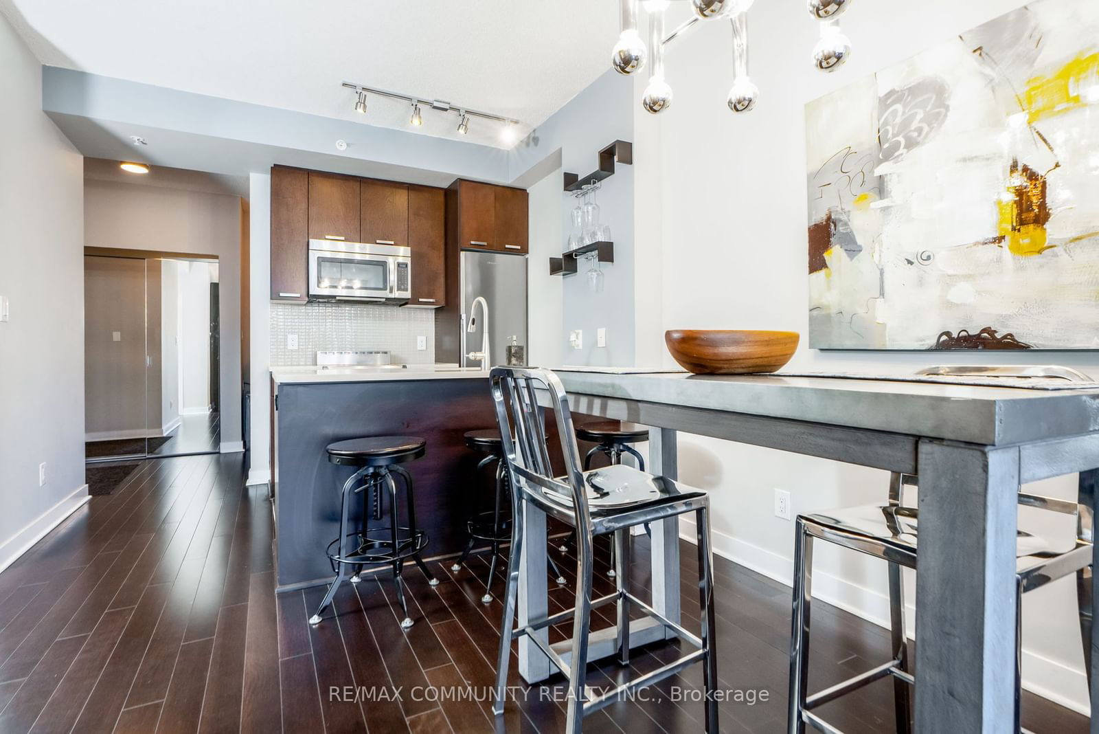 295 Adelaide St W, unit 2406 for sale