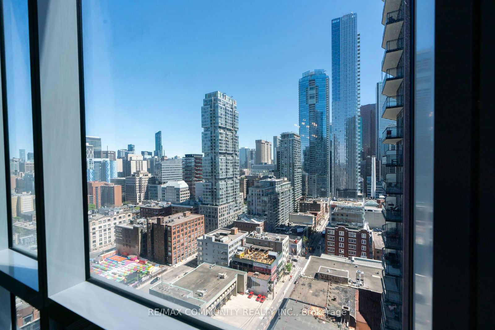 295 Adelaide St W, unit 2406 for sale