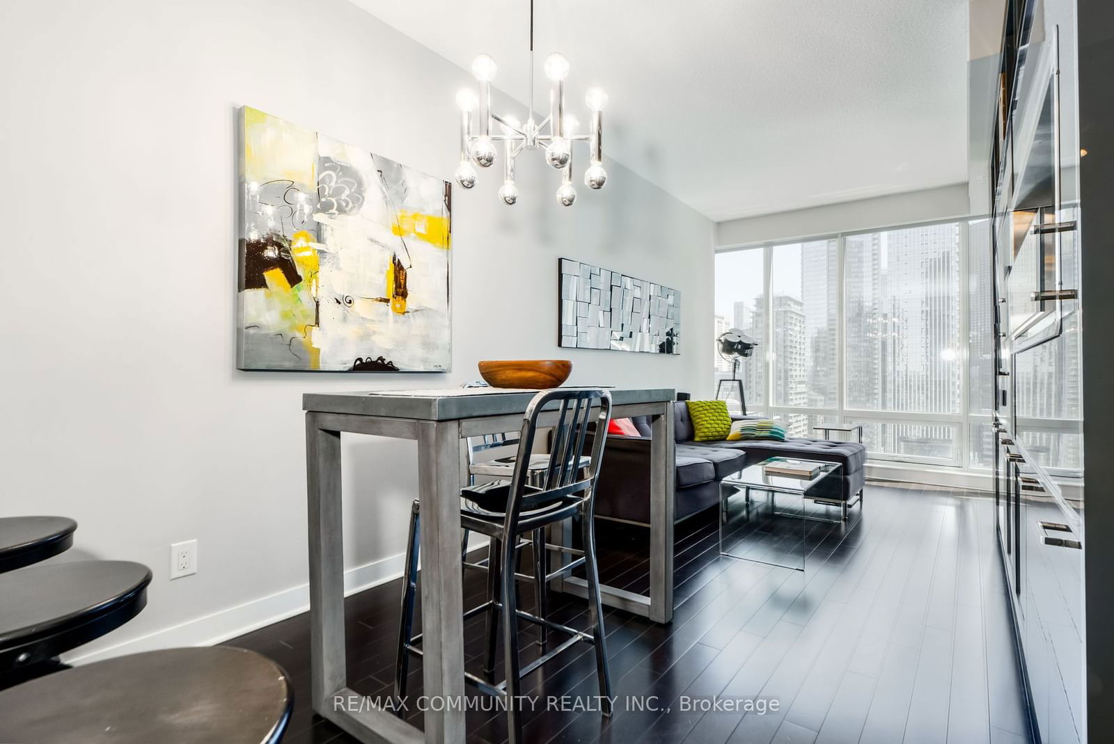 295 Adelaide St W, unit 2406 for sale