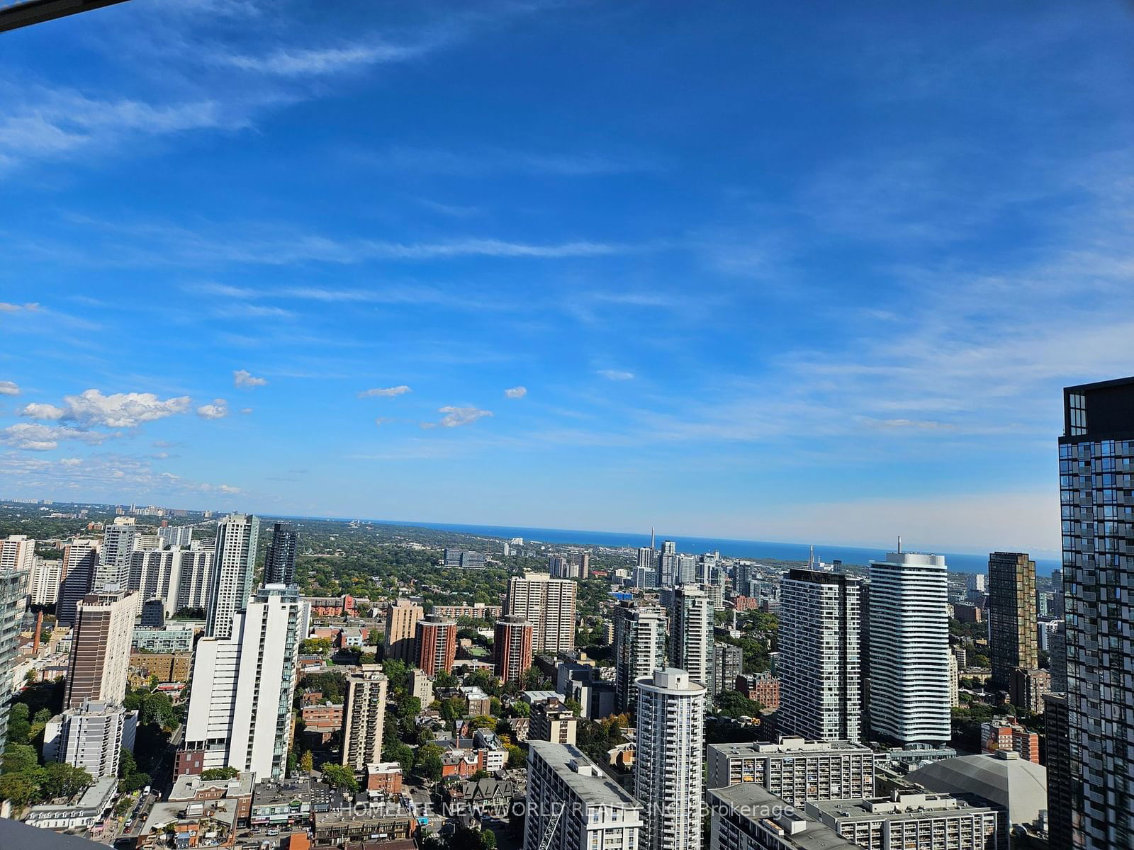 Wellesley On The Park Condos, Downtown, Toronto