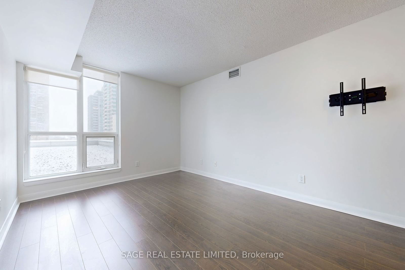 4978 Yonge St, unit 503 for rent