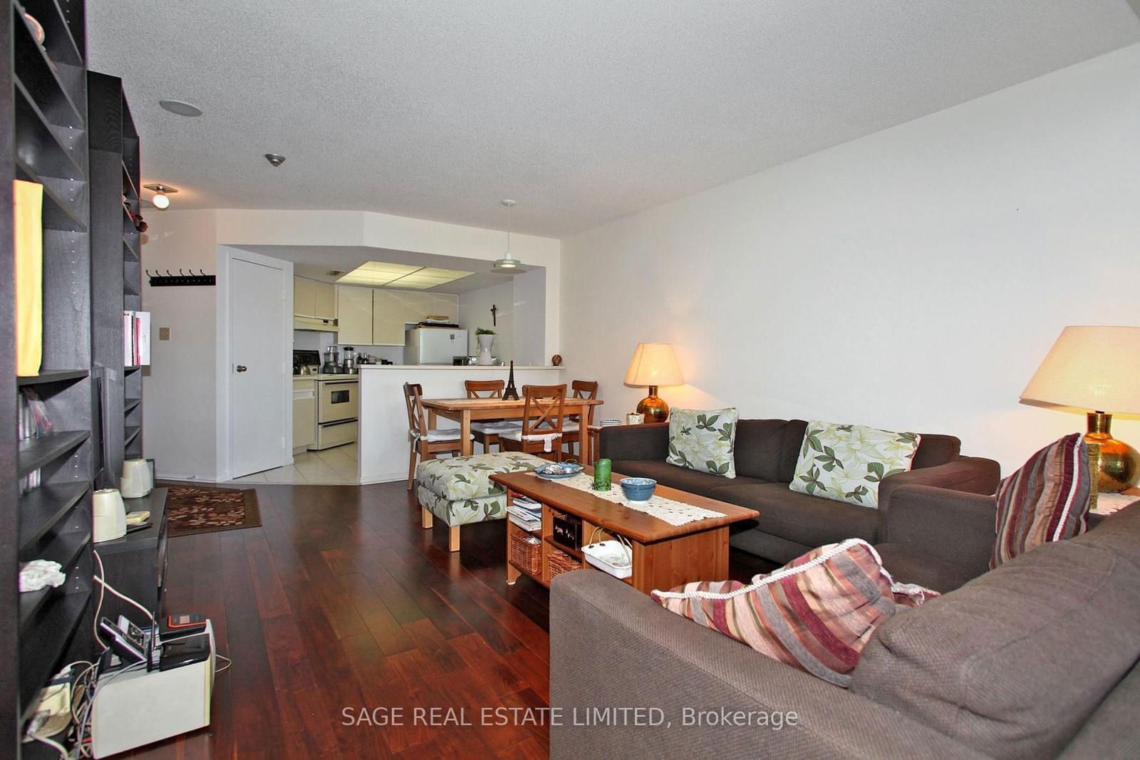 1001 Bay St, unit 2618 for rent