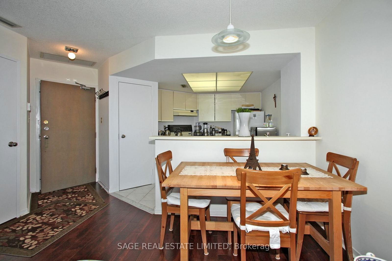 1001 Bay St, unit 2618 for rent