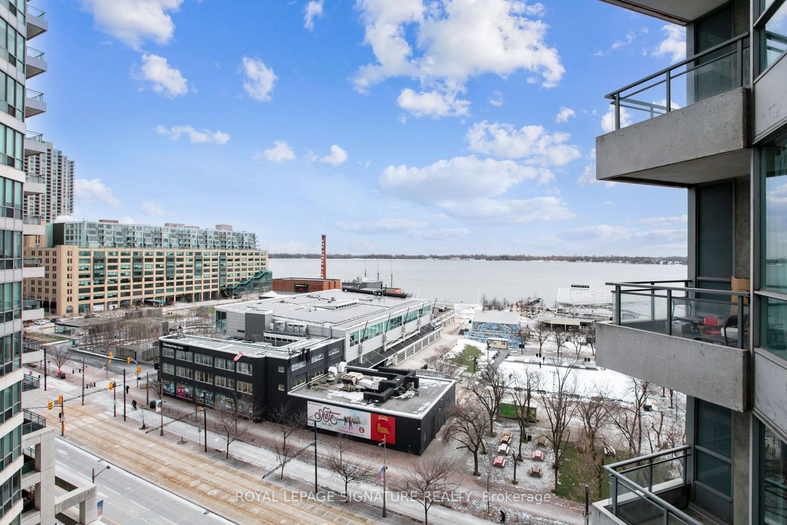 230 Queens Quay W, unit 1119 for sale