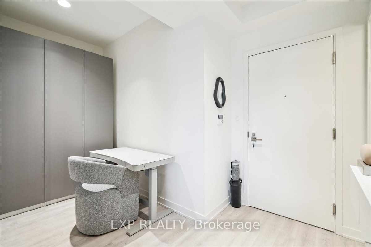 50 Ordnance St, unit 2010 for sale