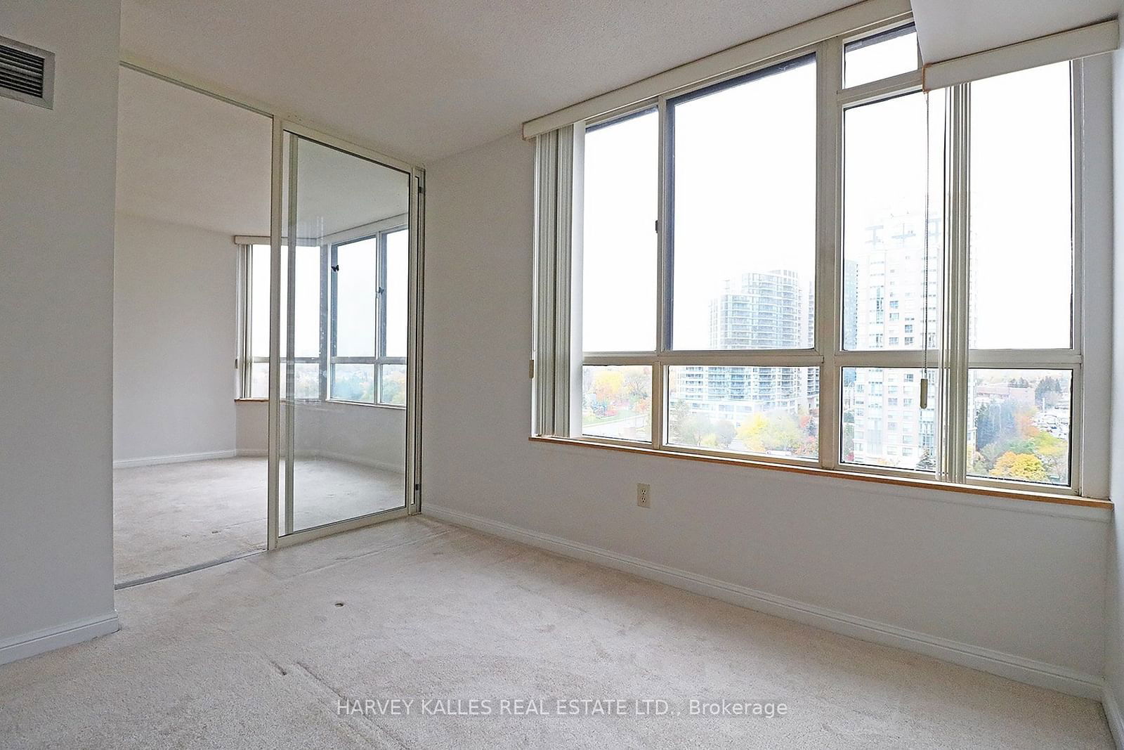 5444 Yonge St, unit 1010 for rent