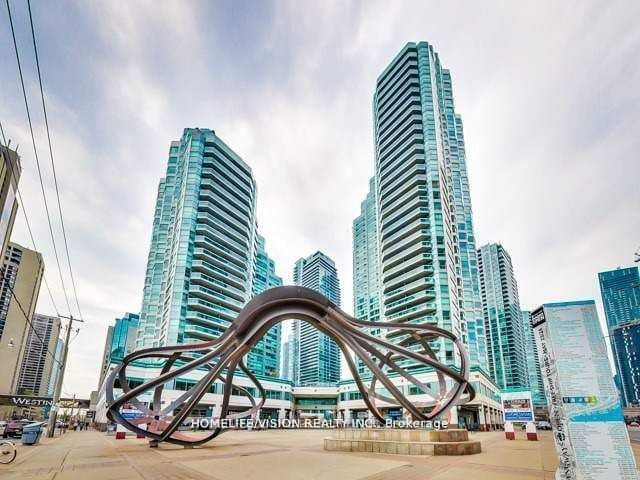 10 Yonge St, unit 1105 for rent