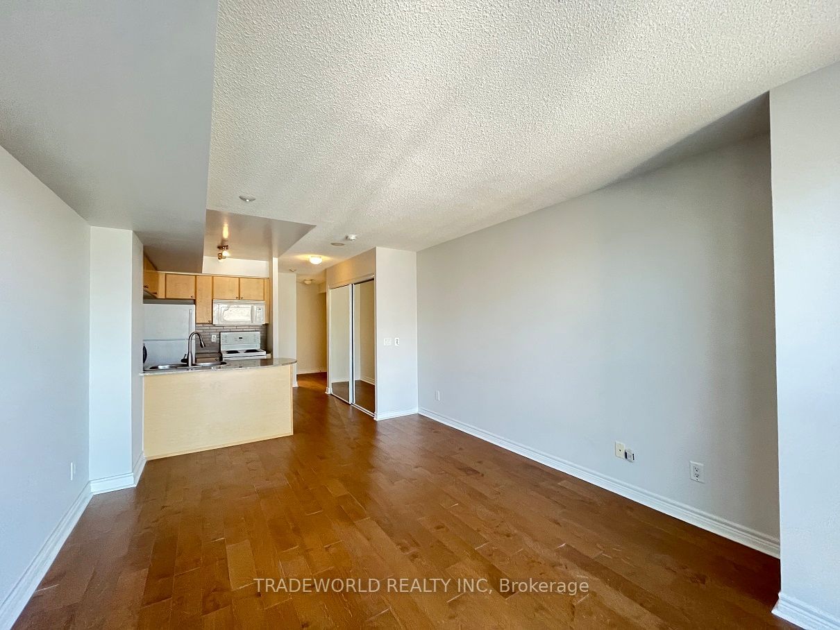 763 Bay St, unit 2414 for sale