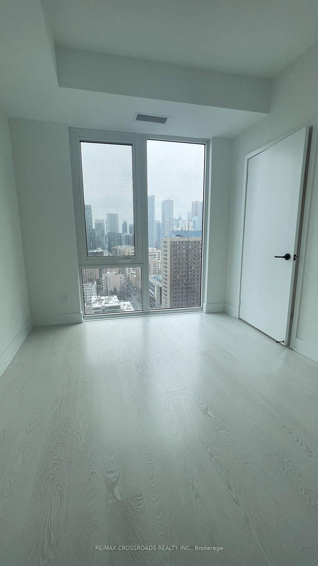 308 Jarvis St, unit 2001 for rent