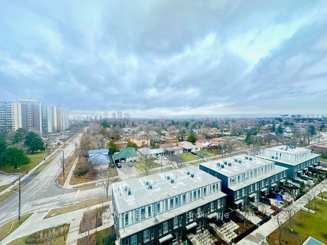 128 Fairview Mall Dr, unit 806 for sale