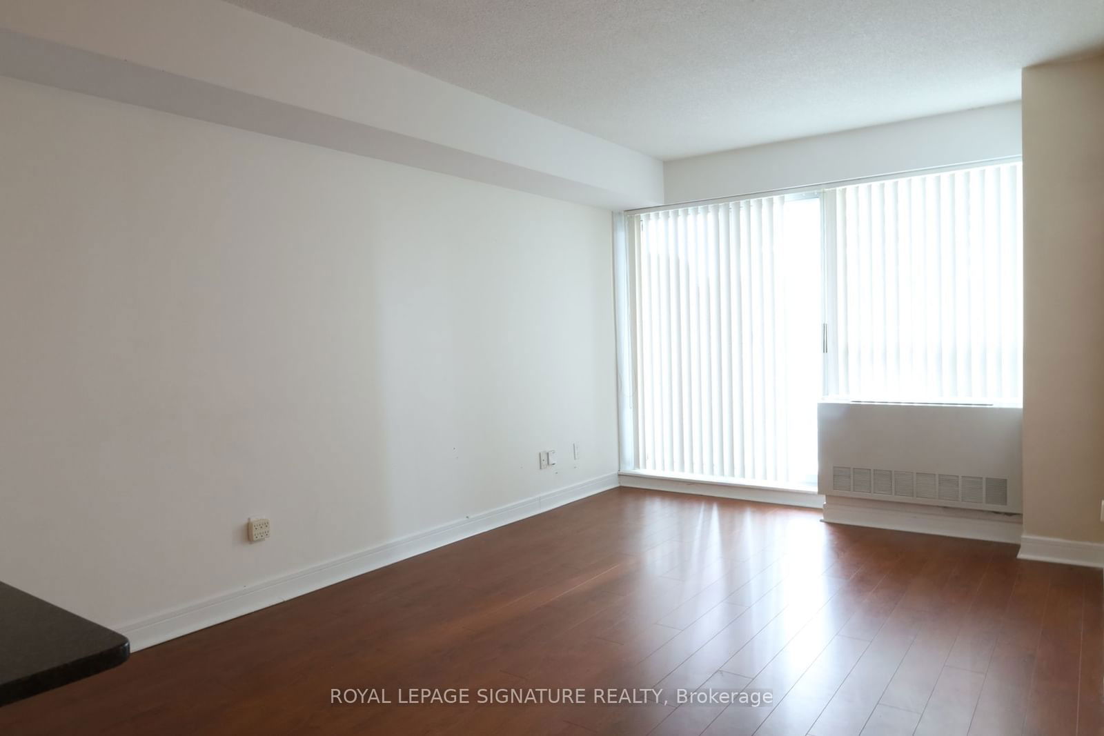 31 Bales Ave, unit 2207 for rent