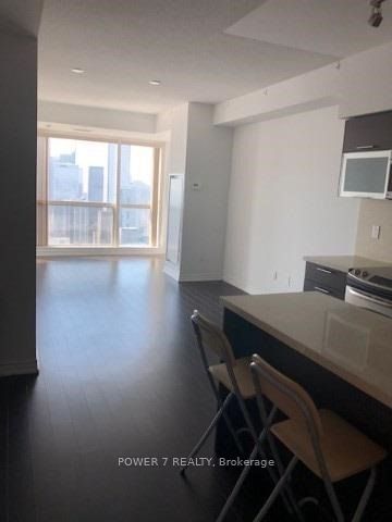 386 Yonge St, unit 5508 for rent