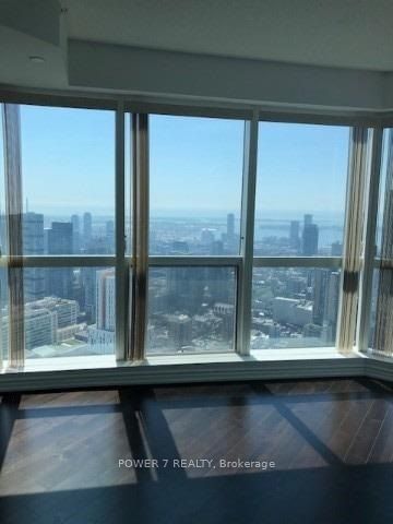 386 Yonge St, unit 5508 for rent