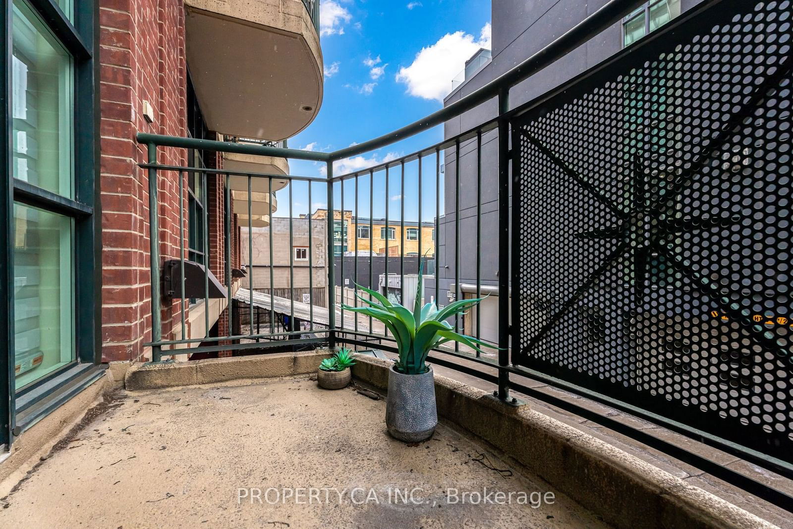 Trinity Park Lofts, Downtown, Toronto