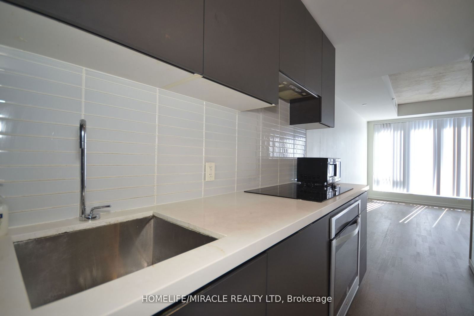 60 Colborne St, unit 518 for rent