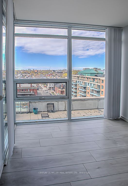 36 Lisgar St, unit 1002E for sale