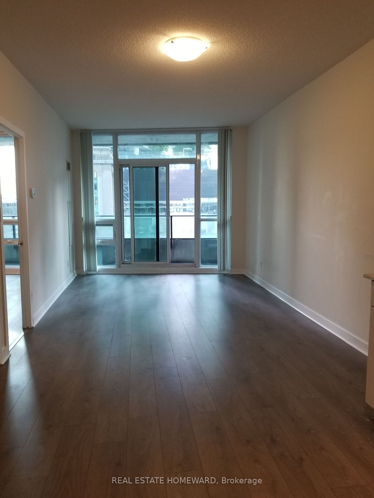 33 Bay St, unit 302 for sale