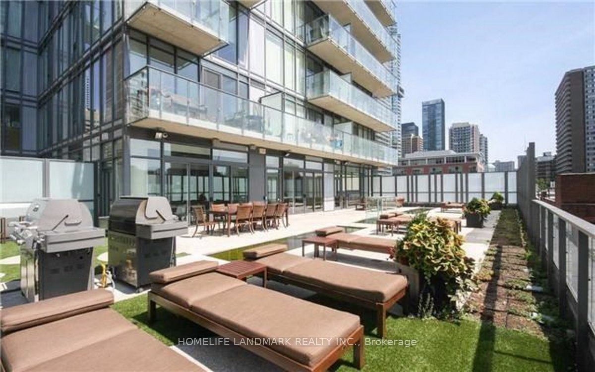 75 St Nicholas St, unit 3303 for rent