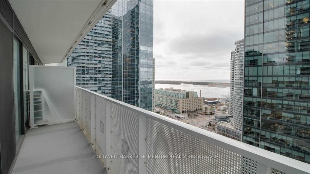 88 Harbour St, unit 2401 for sale