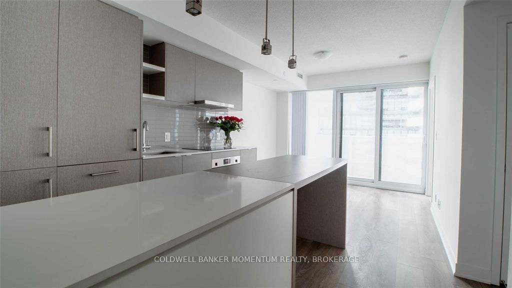 88 Harbour St, unit 2401 for sale