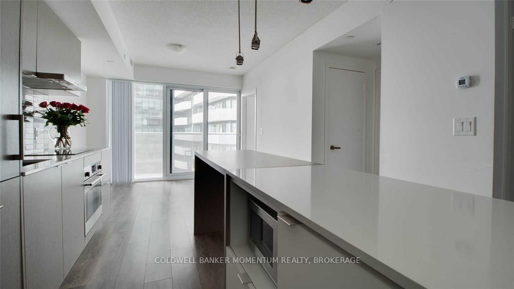 88 Harbour St, unit 2401 for sale