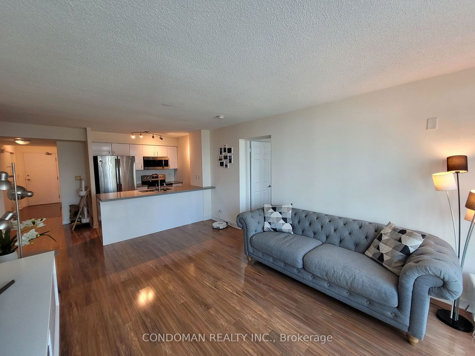 397 Front St W, unit 2511 for sale