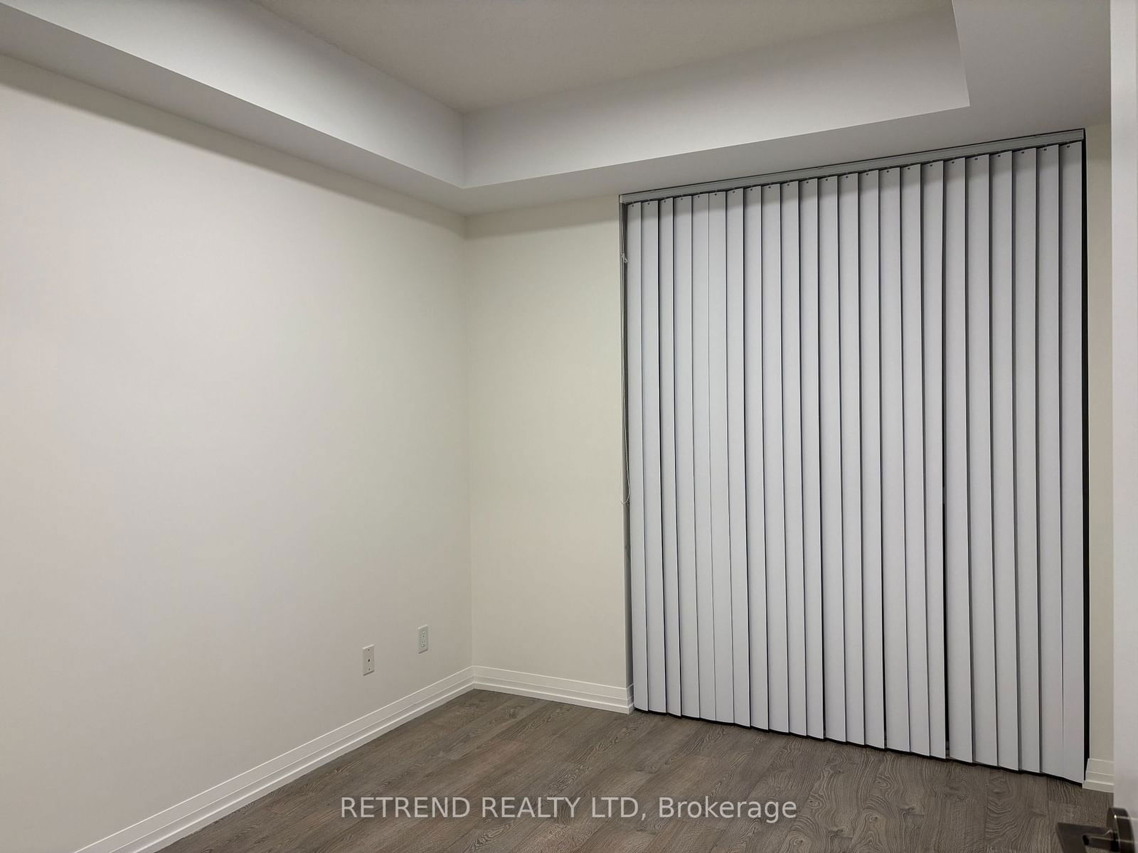 101 erskine Ave, unit 1205 for rent