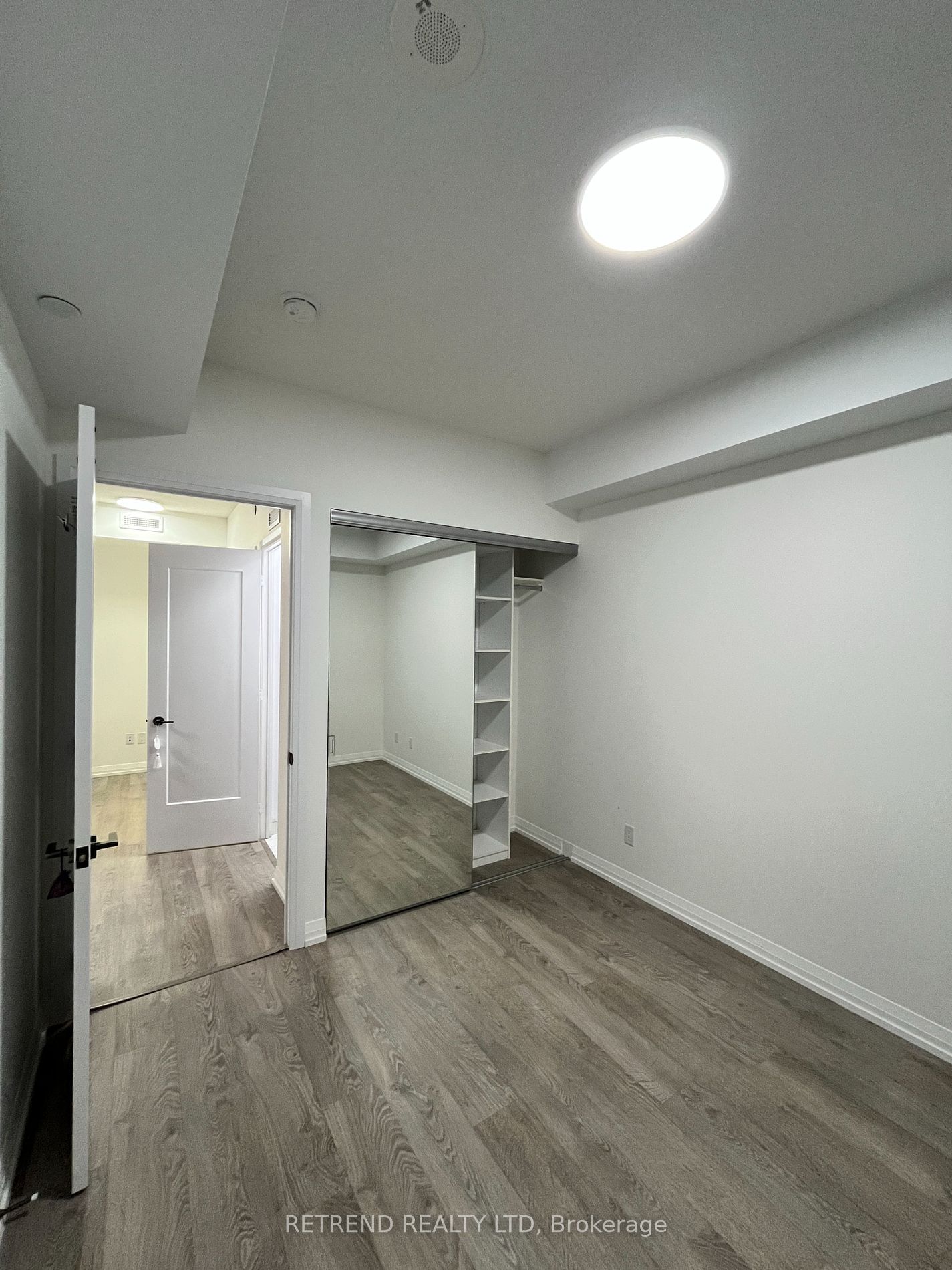 101 erskine Ave, unit 1205 for rent