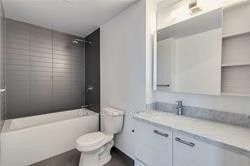 2221 Yonge St, unit 5604 for rent