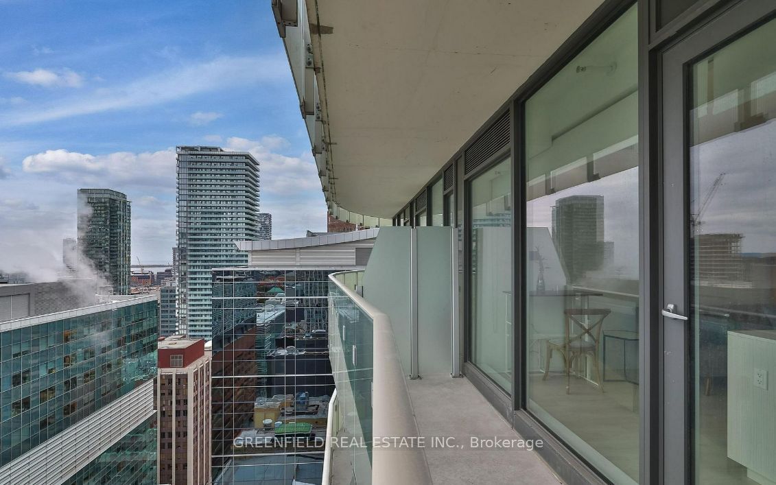 197 Yonge St E, unit 2304 for sale