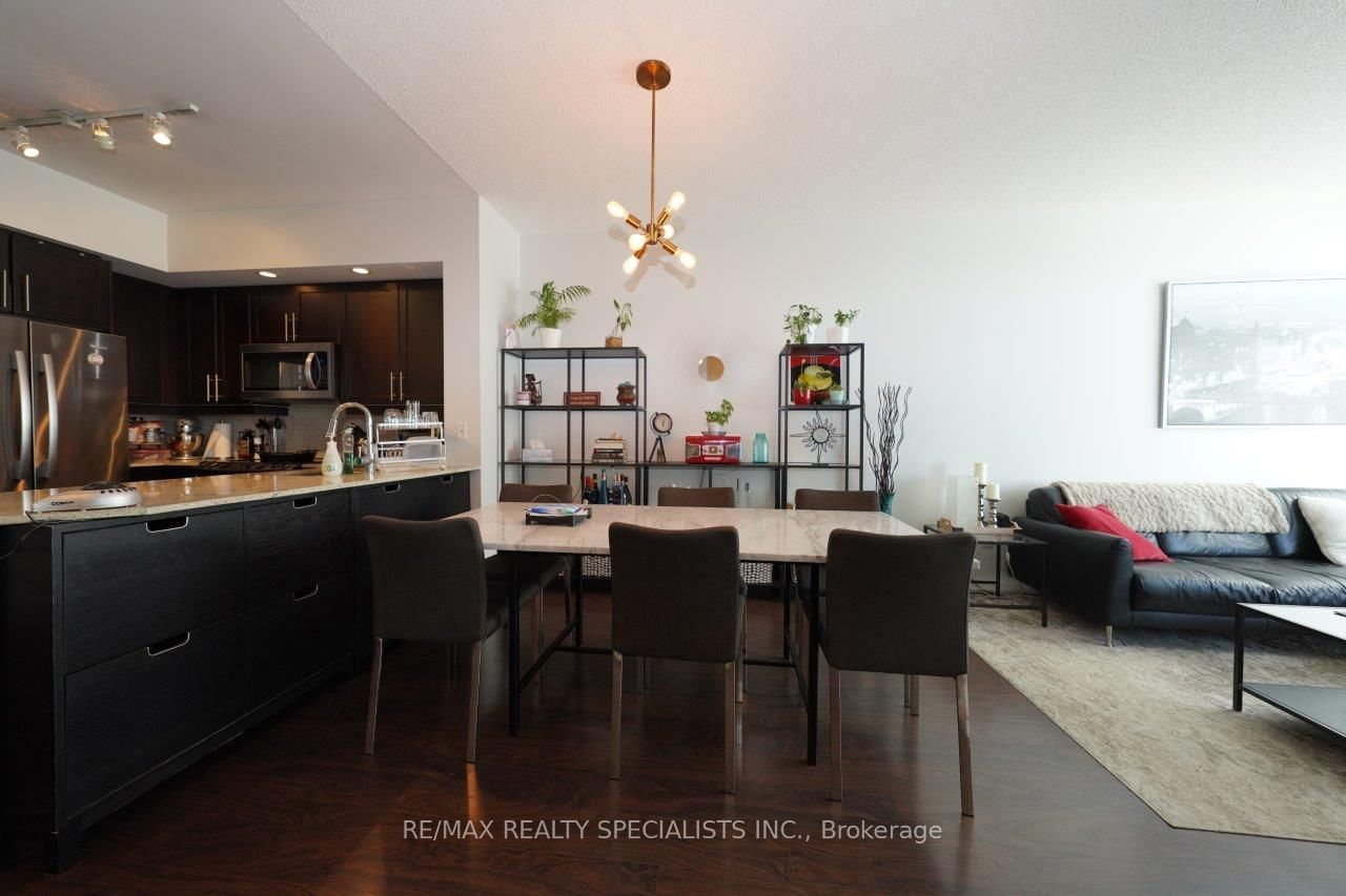 75 East Liberty St, unit 1619 for rent