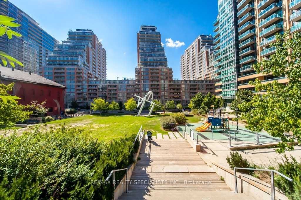 75 East Liberty St, unit 1619 for rent