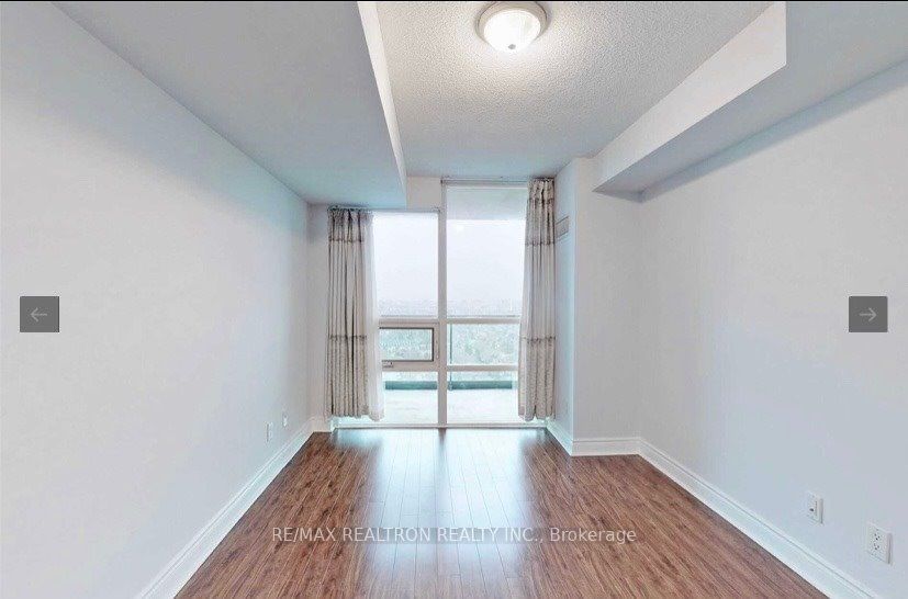 15 Greenview Ave, unit 3009 for rent